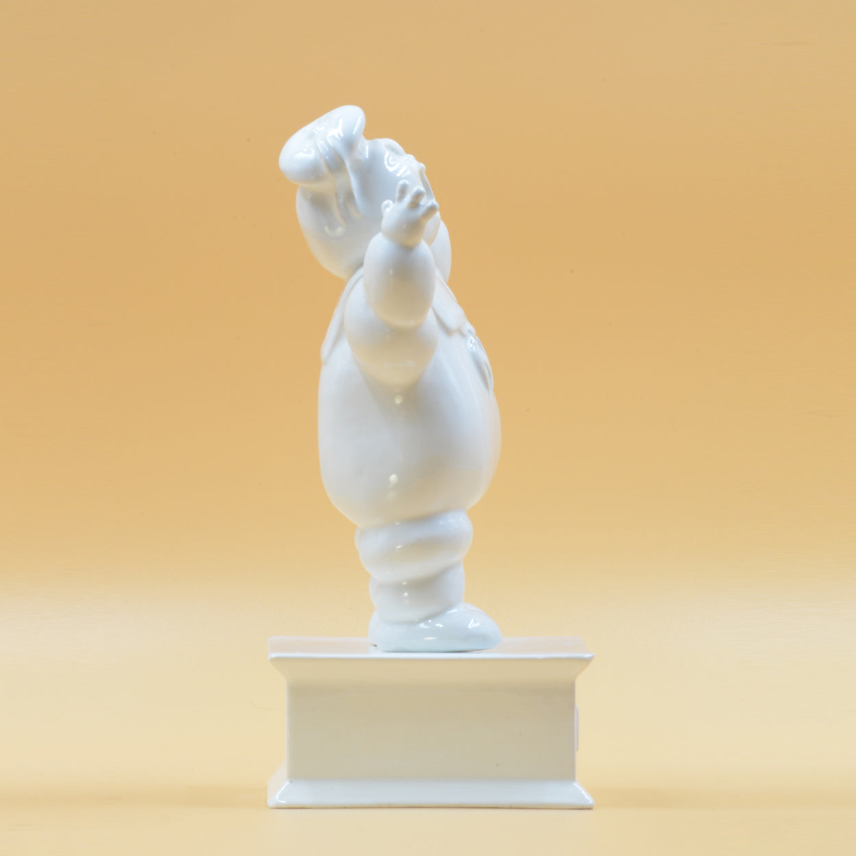 Omaggio a "Stay Puft Marshmallow Man (1984)" - bianco
